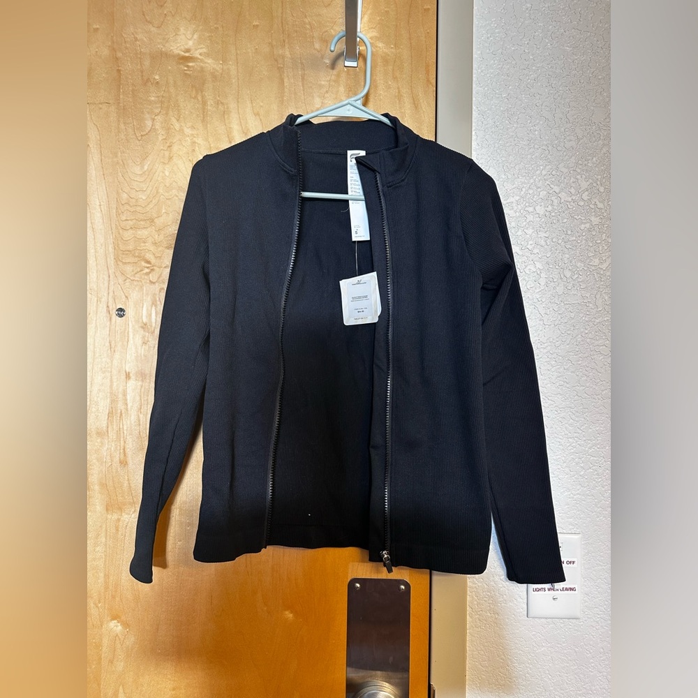 Fabletics Black Women's Jacket NWT SMALL